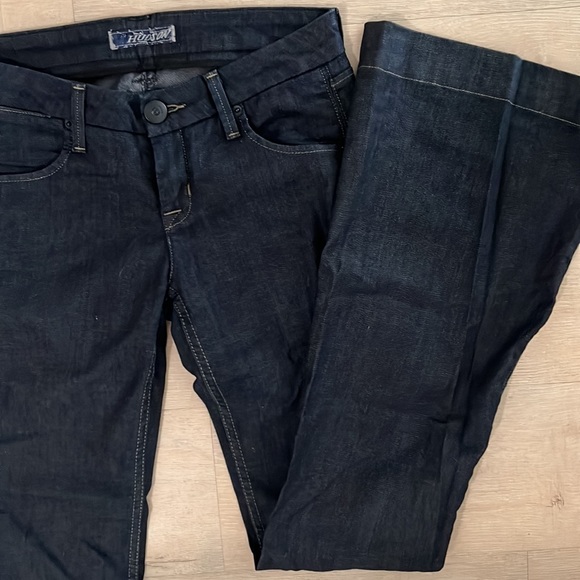 Hudson Jeans Reilly 5 pocket Flare Womens Size 26 Dark Wash Denim - Picture 2 of 6